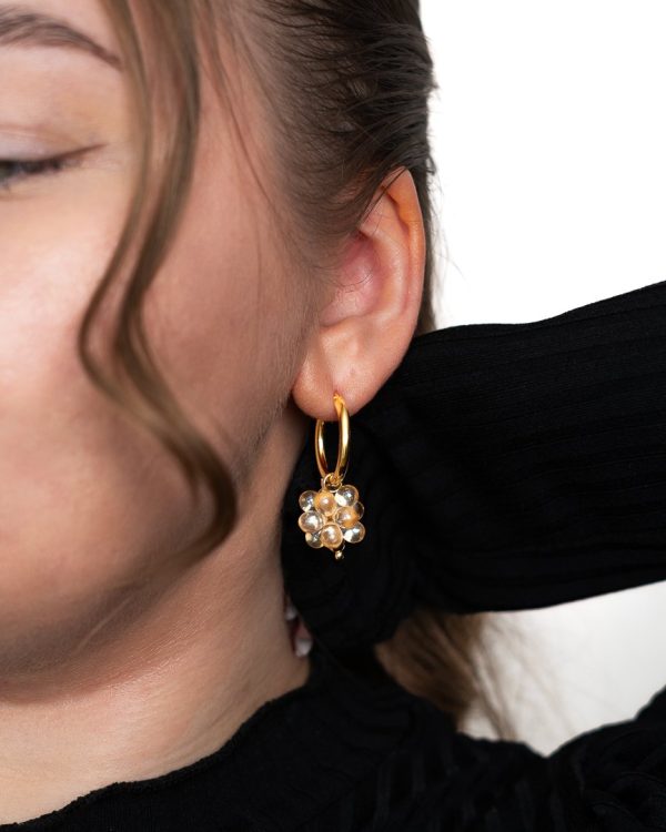 kainu-korvakorut-kullattu-hopea