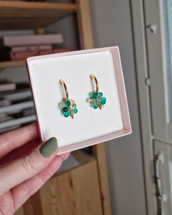 Kainu-korvakorut, smaragdi-shampanja